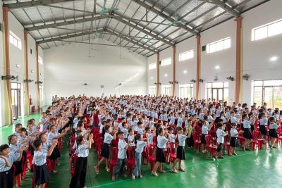 VÒNG TAY BÈ BẠN – PHÁT ĐỘNG PHONG TRÀO XÂY DỰNG TÌNH BẠN ĐẸP, NÓI KHÔNG VỚI BẠO LỰC HỌC ĐƯỜNG